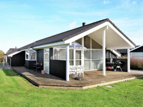 Two-Bedroom Holiday home in Otterup 1